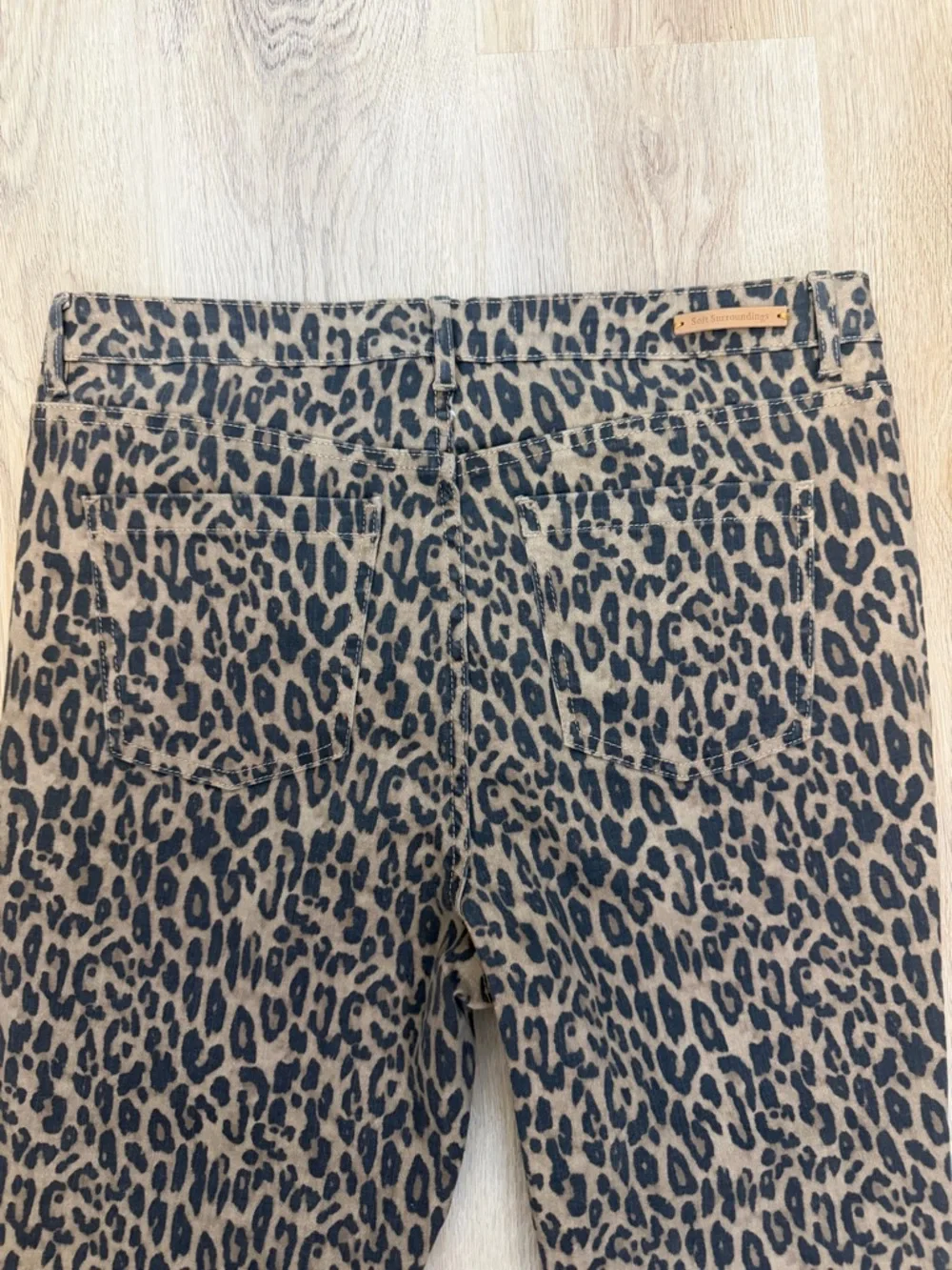 Soft Surroundings Leopard Print Ankle Jeans - Brown and Black